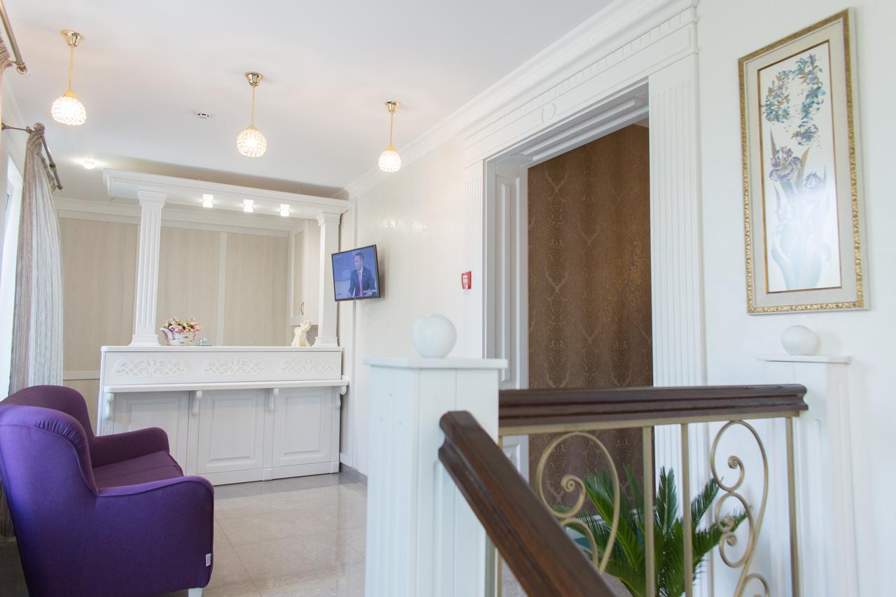 Boutique Hotel Deluxe Kamianets-Podilskyi Exterior photo