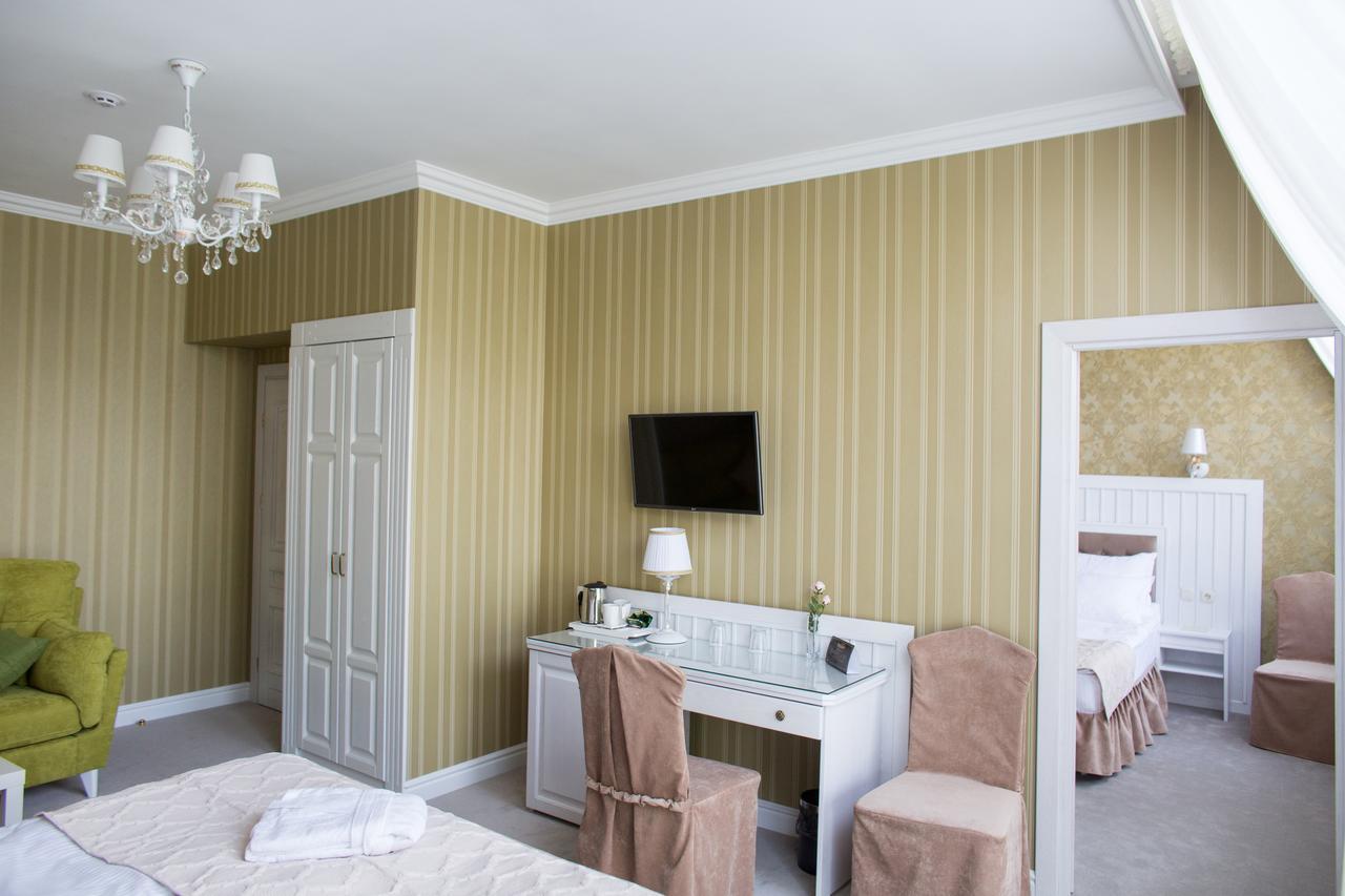 Boutique Hotel Deluxe Kamianets-Podilskyi Exterior photo